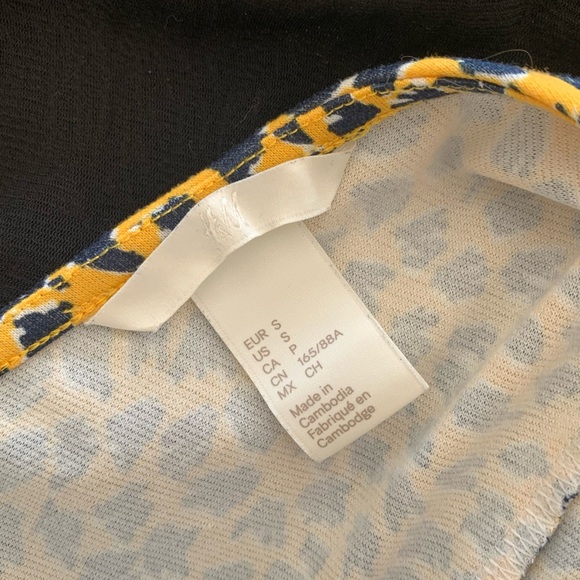 H&M patterned dress - Picture 5 of 5